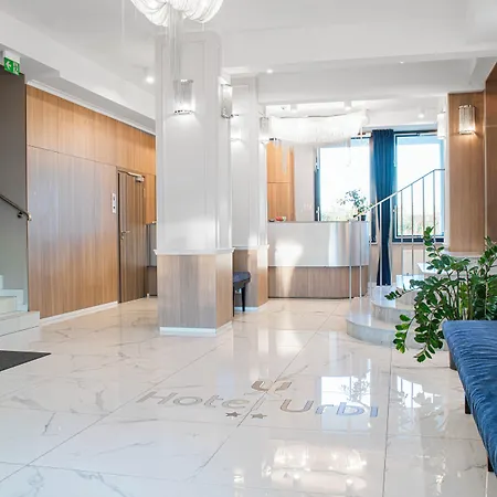 Urbi Hotel