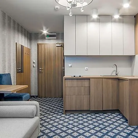 Hotel Urbi 2*